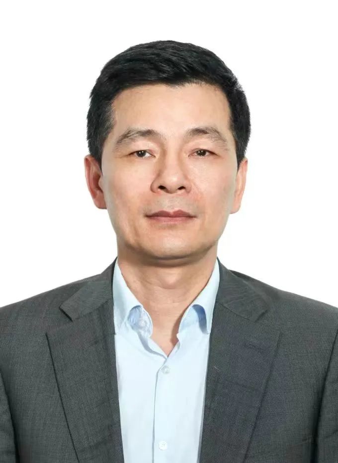 张伟军(兼)综合项目委员会主任第二届浙江省马拉松及路跑协会会长